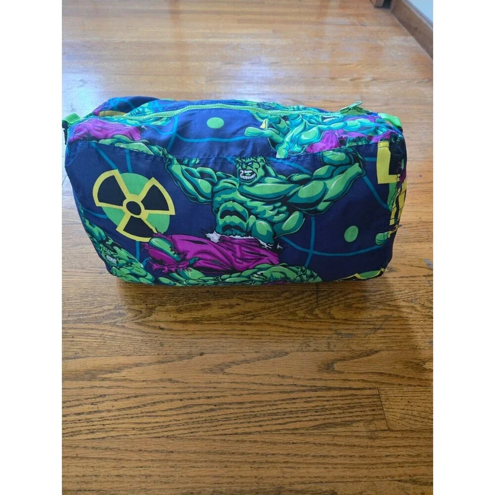 Marvel The Incredible Hulk Sleeping Bag and Carrying Tote Bag Reversible
